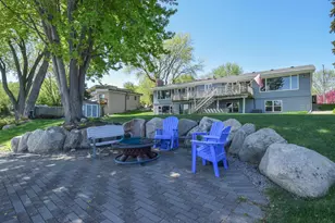 10756 Zieglers Dr N, Brooklyn Park, MN 55443 - Photo 35