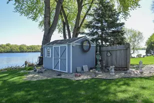 10756 Zieglers Dr N, Brooklyn Park, MN 55443 - Photo 33