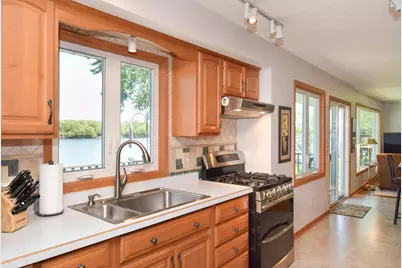 10756 Zieglers Drive N, Brooklyn Park, MN 55443 - Photo 7