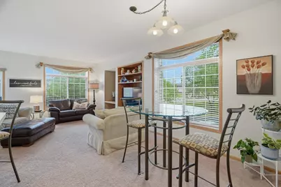2111 Eagle Trace Lane, Woodbury, MN 55129 - Photo 11