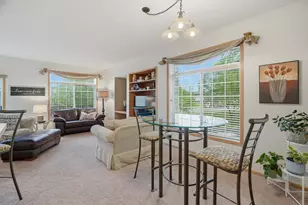 2111 Eagle Trace Ln, Woodbury, MN 55129 - Photo 11