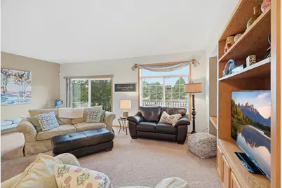 2111 Eagle Trace Lane, Woodbury, MN 55129 - Photo 13