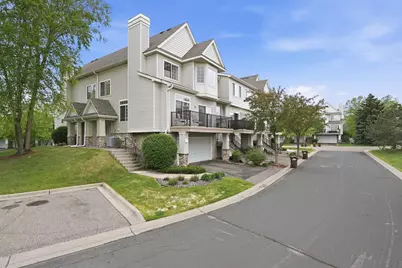 2111 Eagle Trace Lane, Woodbury, MN 55129 - Photo 3