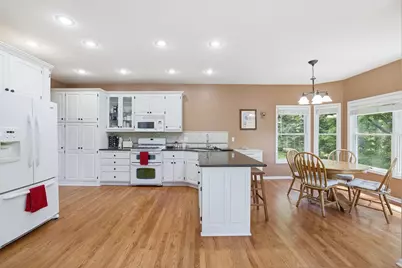 1084 Tamberwood Court, Woodbury, MN 55125 - Photo 13