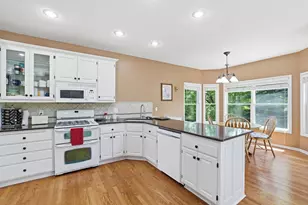 1084 Tamberwood Ct, Woodbury, MN 55125 - Photo 11