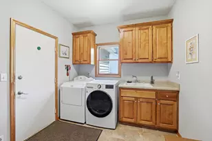 1084 Tamberwood Ct, Woodbury, MN 55125 - Photo 27