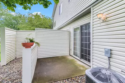 3601 Genevieve Avenue N, Oakdale, MN 55128 - Photo 31