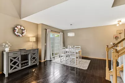 3601 Genevieve Avenue N, Oakdale, MN 55128 - Photo 7
