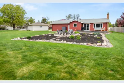 1437 E Gateway Circle S, Fargo,  58103 - Photo 39