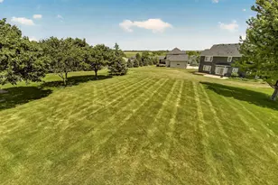 4852 Scenic View Dr SW, Rochester, MN 55902 - Photo 5