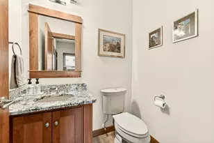 4852 Scenic View Dr SW, Rochester, MN 55902 - Photo 25