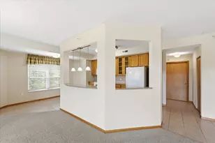 2550 38th Ave NE, Saint Paul, MN 55421 - Photo 13