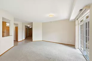 2550 38th Ave NE, Saint Paul, MN 55421 - Photo 7