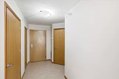 2550 38th Avenue NE #213, Saint Paul, MN 55421 - Photo 3