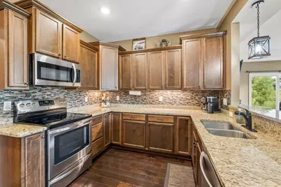 1106 Lorraine Court, Carver, MN 55315 - Photo 9