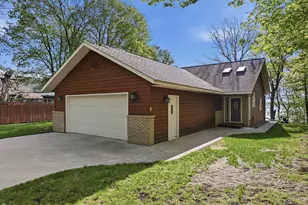 14473 Barnes Dr, Detroit Lakes, MN 56501 - Photo 5