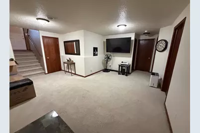 4294 Auburn Avenue S, Fargo, ND 58104 - Photo 13