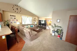 4294 Auburn Ave S, Fargo, ND 58104 - Photo 5