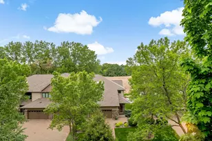 337 Willoughby Way W, Minnetonka, MN 55305 - Photo 49