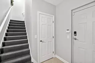 337 Willoughby Way W, Minnetonka, MN 55305 - Photo 37