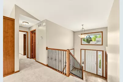 2350 Ponderosa Drive SW, Rochester, MN 55902 - Photo 3