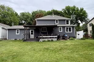 317 W Lincoln St, Luverne, MN 56156 - Photo 49