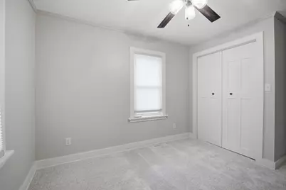 605 9th Avenue SW, Austin, MN 55912 - Photo 7