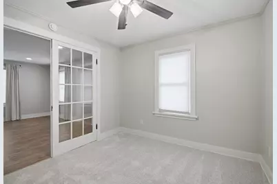 605 9th Avenue SW, Austin, MN 55912 - Photo 9