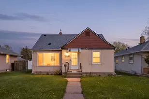 1652 Atlantic St, Saint Paul, MN 55106 - Photo 1