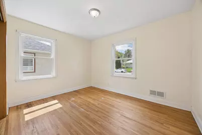 1652 Atlantic Street, Saint Paul, MN 55106 - Photo 13