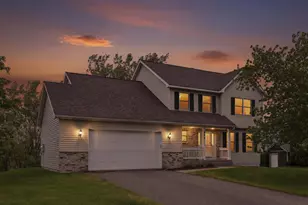 421 Durango Dr, Roberts, WI 54023 - Photo 33
