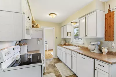 1815 Walnut Street, Hastings, MN 55033 - Photo 3