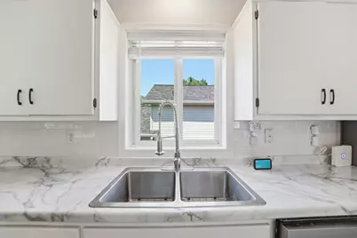720 31st Avenue N, Saint Cloud, MN 56303 - Photo 13