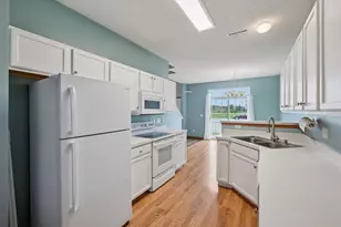 820 Princeton Ave, Shakopee, MN 55379 - Photo 11
