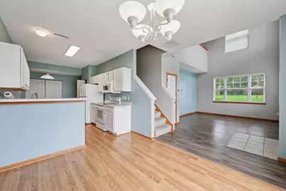 820 Princeton Avenue, Shakopee, MN 55379 - Photo 9