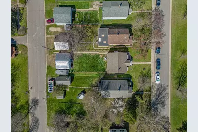 1107 Douglas Avenue, Eveleth, MN 55734 - Photo 27