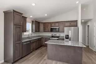700 Erin Circle, Green Isle, MN 55338 - Photo 13