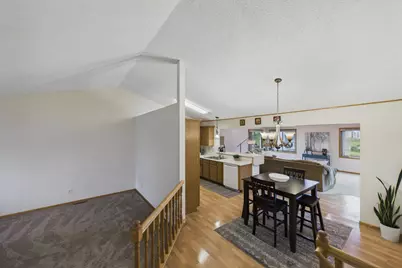 9176 Sierra Road, Woodbury, MN 55125 - Photo 11