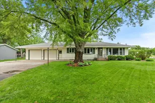 1801 11th Ave S, Saint Cloud, MN 56301 - Photo 1