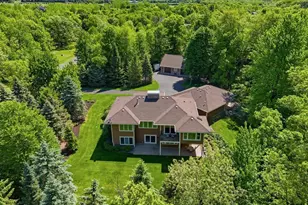 1415 Thelen Farm Trail, Houlton, WI 54082 - Photo 37