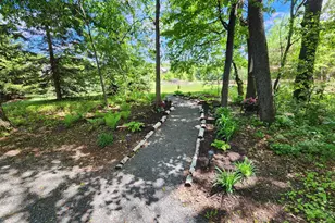 1415 Thelen Farm Trail, Houlton, WI 54082 - Photo 7
