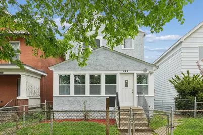 731 Thomas Avenue, Saint Paul, MN 55104 - Photo 1