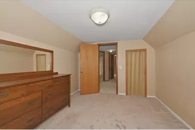 216 N 38th Avenue W, Duluth, MN 55807 - Photo 15