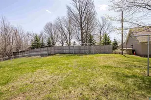 244 W Faribault St, Duluth, MN 55803 - Photo 31