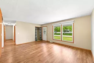 6286 Fairfax Trail, Warsaw, MN 55087 - Photo 9