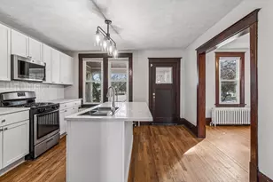 1529 Dale St N, Saint Paul, MN 55117 - Photo 3