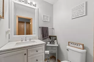 2555 11th Ave, Anoka, MN 55303 - Photo 21