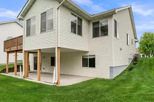 333 25th Ln SE, Cambridge, MN 55008 - Photo 13