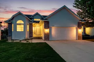 333 25th Ln SE, Cambridge, MN 55008 - Photo 1