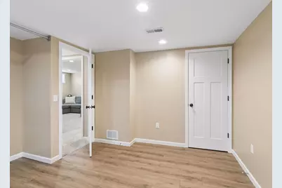 4306 Zane Avenue N, Crystal, MN 55422 - Photo 29